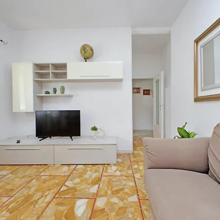 Aria'S St Peter Residence *