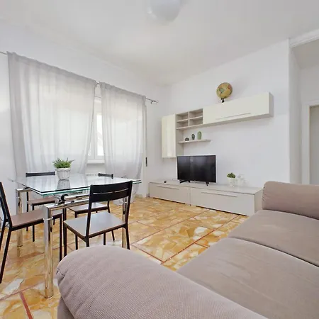 Apartament St Peter Sanctuary Retreat 120 Mq Di Comfort